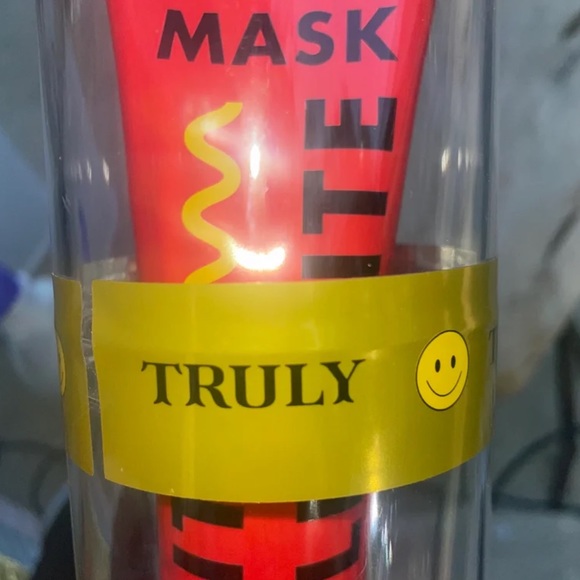 🎁 (2/$35) Truly Anti Cellulite Body Mask (NIB) - Picture 4 of 15